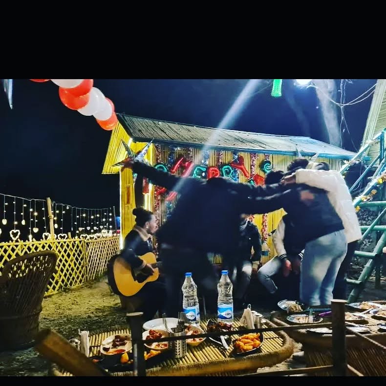 chillz_and_toast_hotel_1675100100_3027281514640252953_50595938314